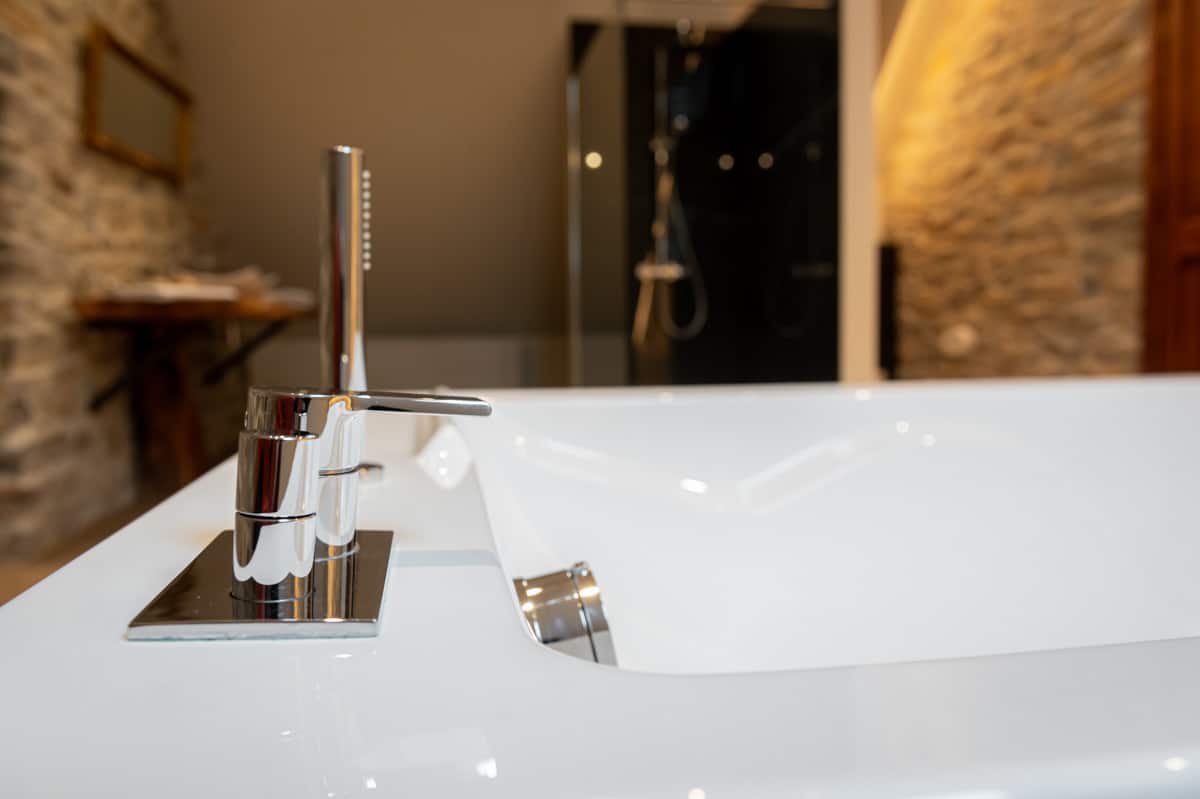 opale detail baignoire